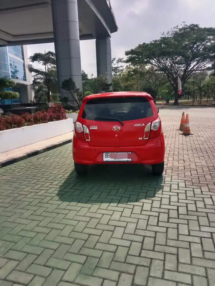 DAIHATSU AYLA X