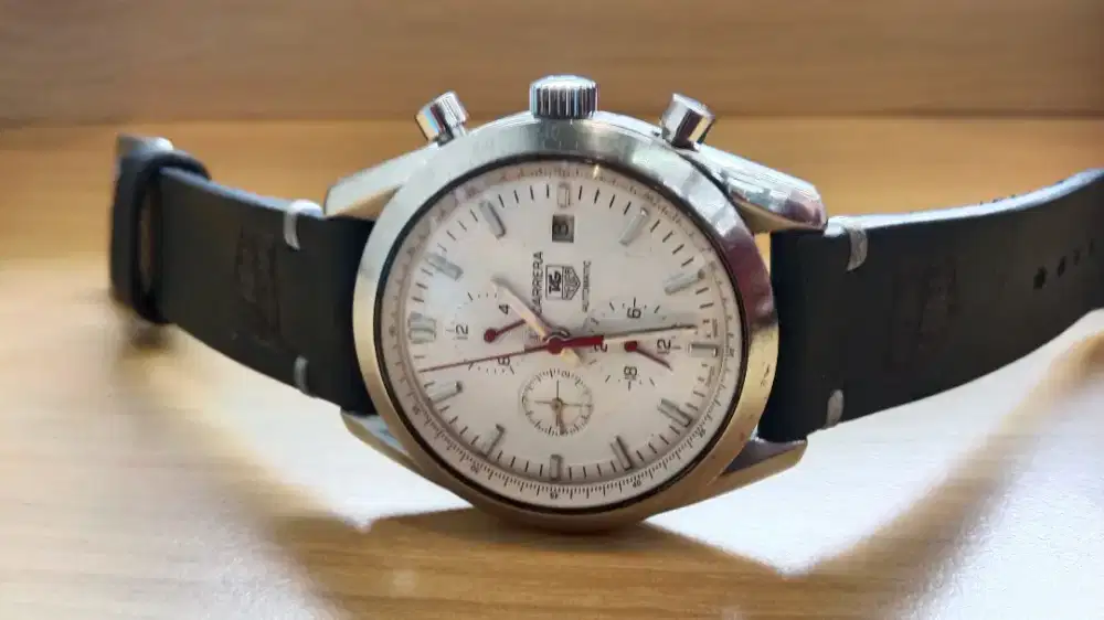 Tag heuer carerra otomatis
