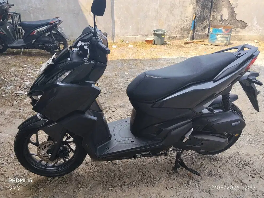 Jual vario 160 ss komplit. Ktp nempel lokasi jatiasih.