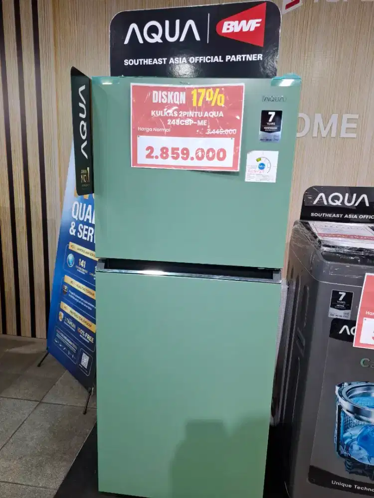 KULKAS 2 PINTU AQUA