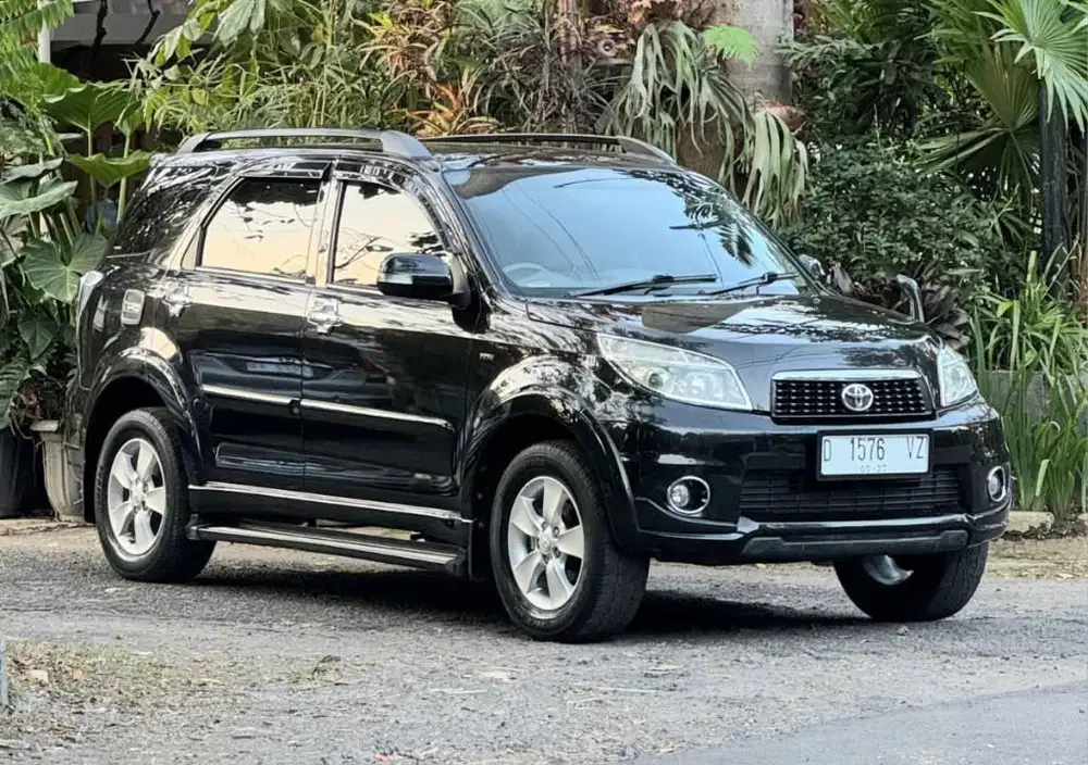 RUSH G 1.5 MANUAL 2012 LowKM 74rb RECORD TOYOTA BANDUNG, 1 TANGAN