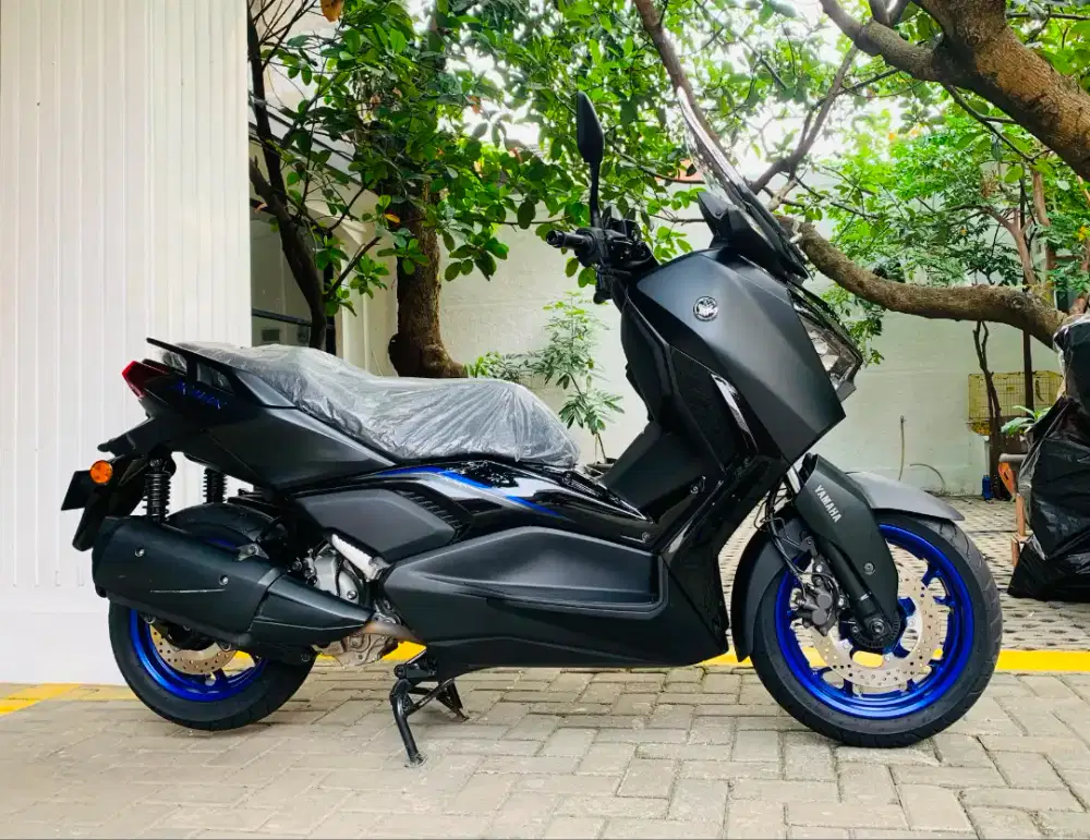 Yamaha xmax connected plat H