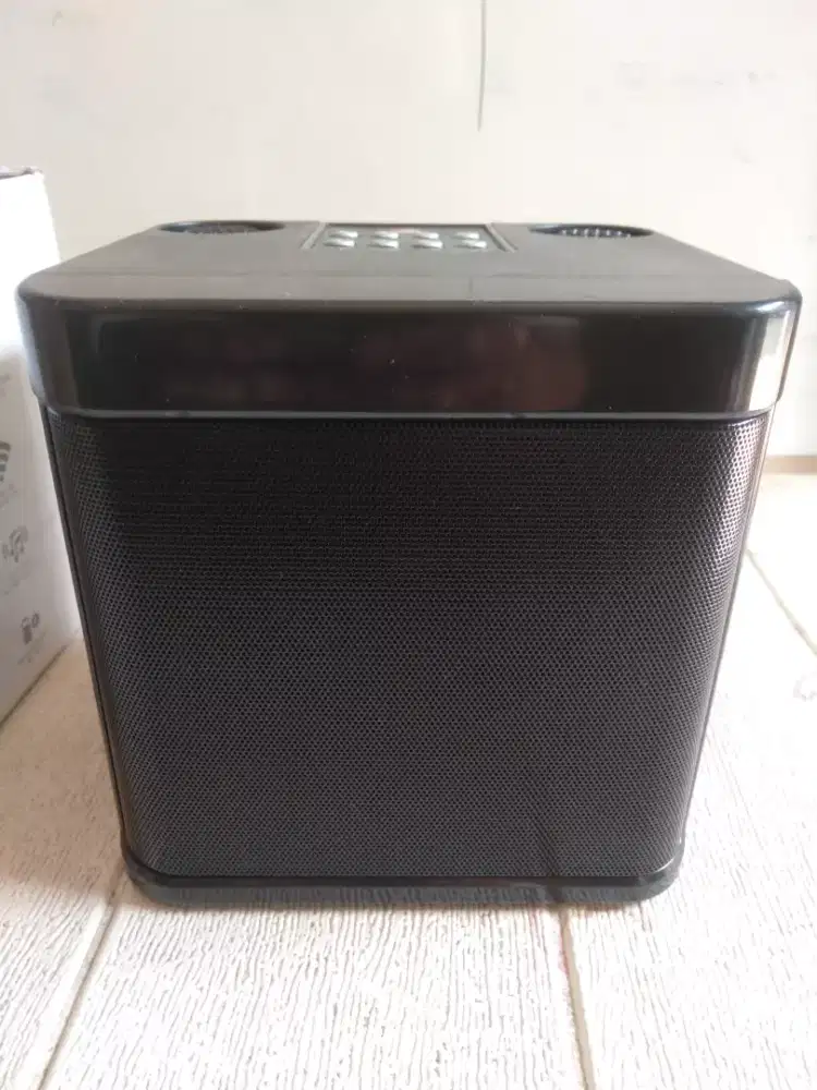 Sonix Audio & Karaoke Player
