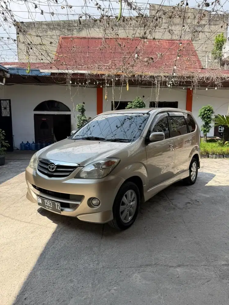 TOYOTA AVANZA S 1.5 MANUAL