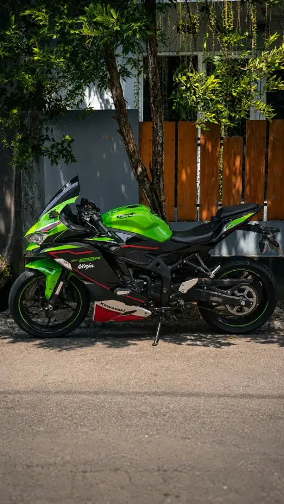 ZX 25 R ABS SPECIAL EDITION