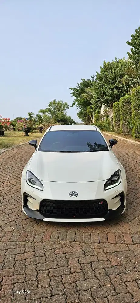 Toyota GR86 Weekend Toy Siap Pakai