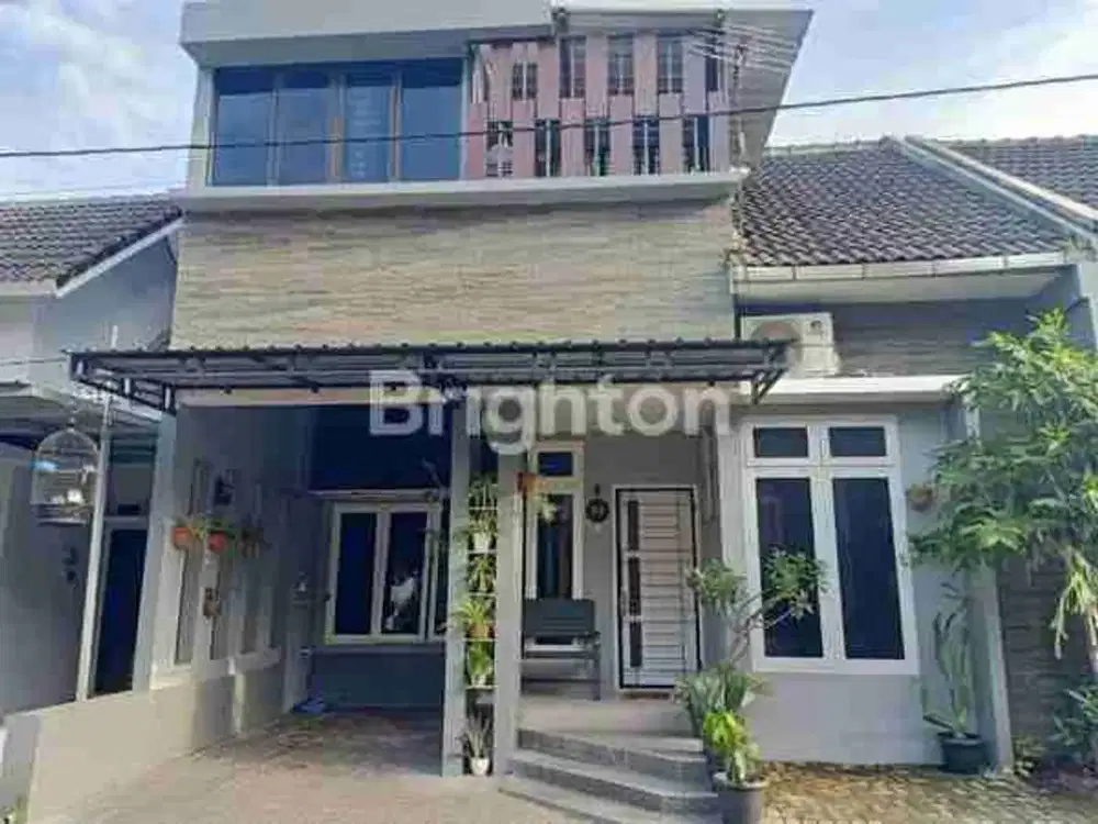 DIJUAL RUMAH FULL FURNISHED CANTIK MINIMALIS MODERN 2 LANTAI, STRATEGIS, SIAP HUNI DI PURWOMARTANI KALASAN