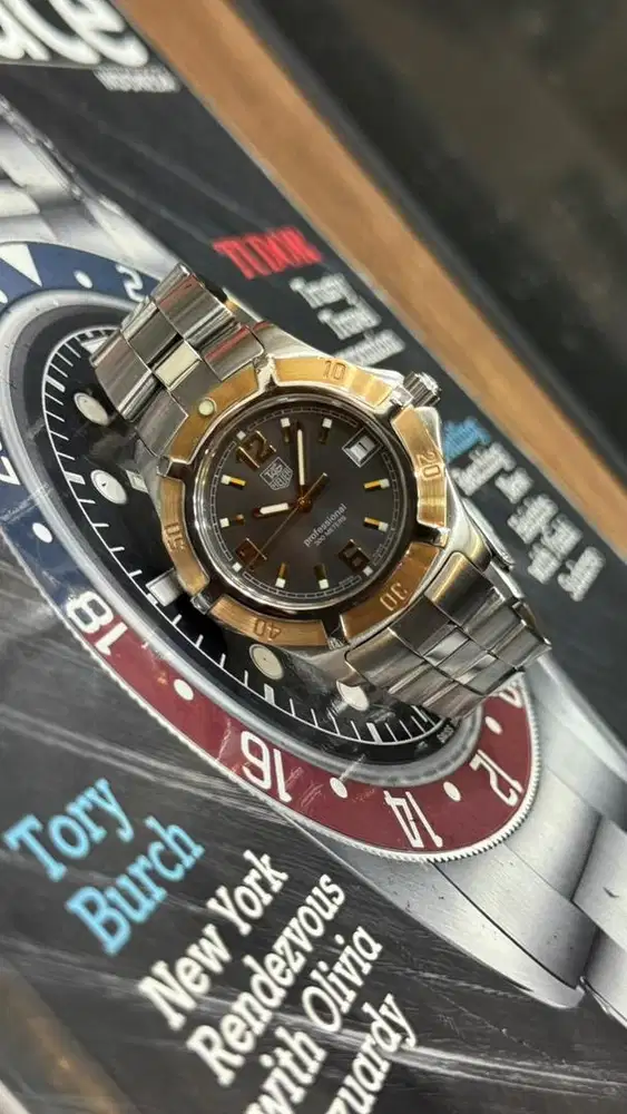 Tag Heuer 2000 Professional Gold