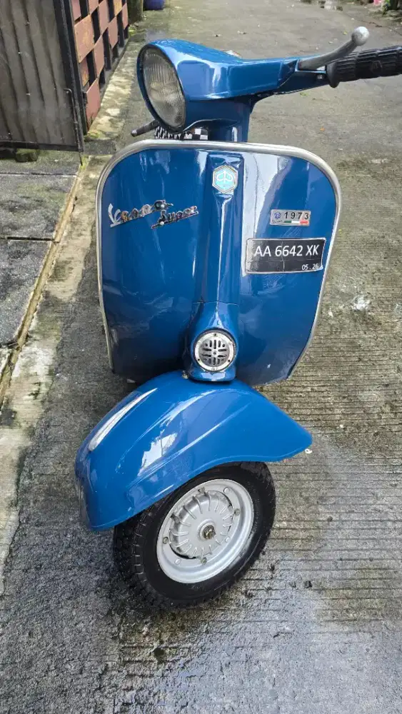 Vespa super 1973 astuti