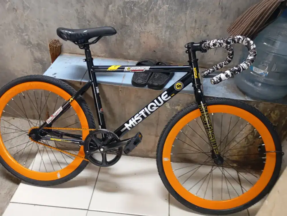 Sepeda fixie mistique ukuran 24