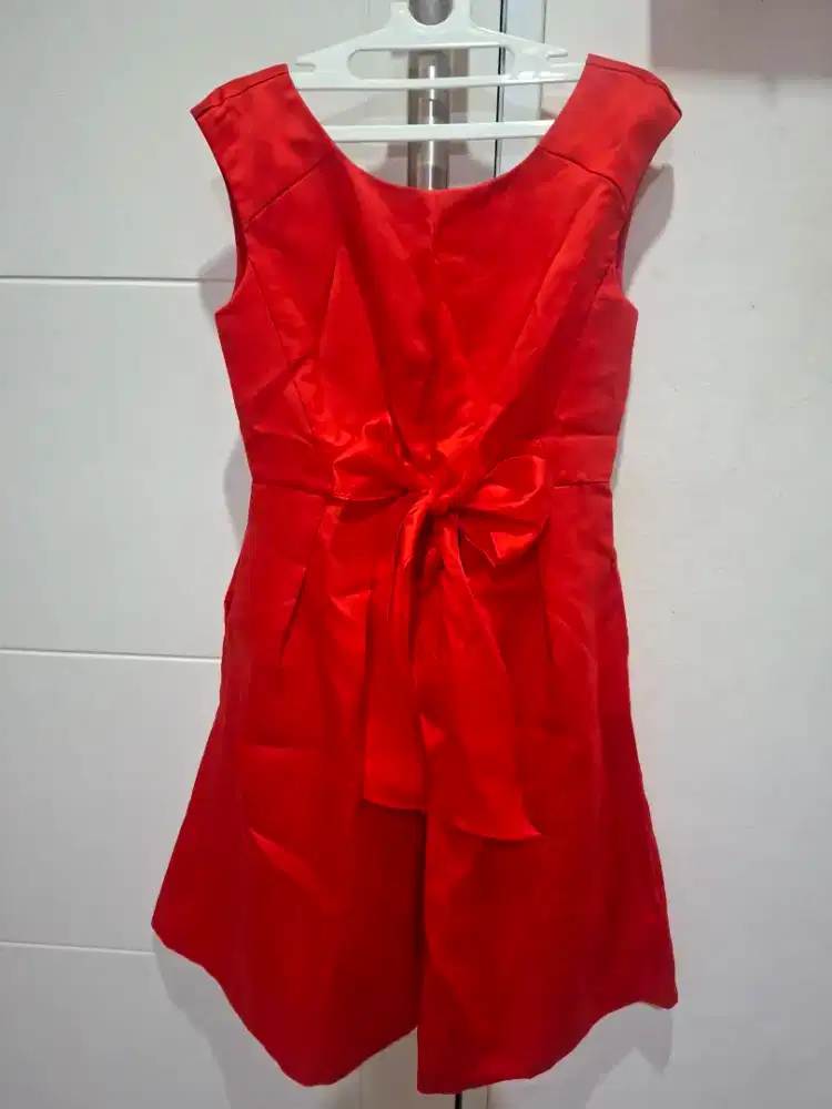 Dress party merah size L