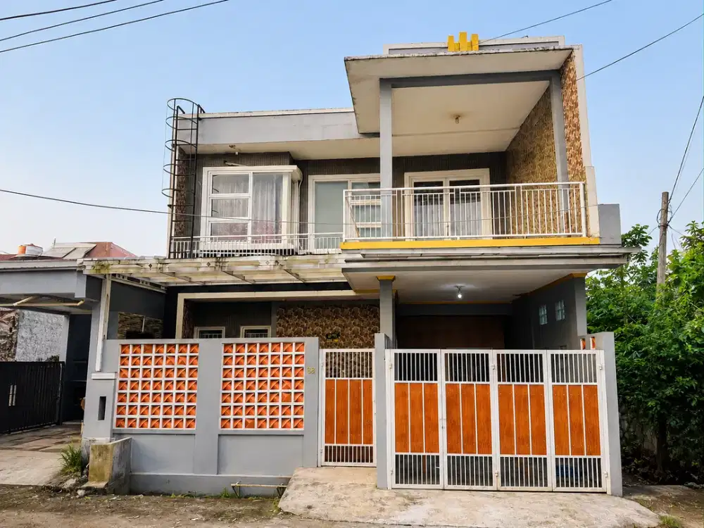 Dijual Rumah Cantik 2 lantai Bagus Terawat Di Bekasi Timur Regency 2
