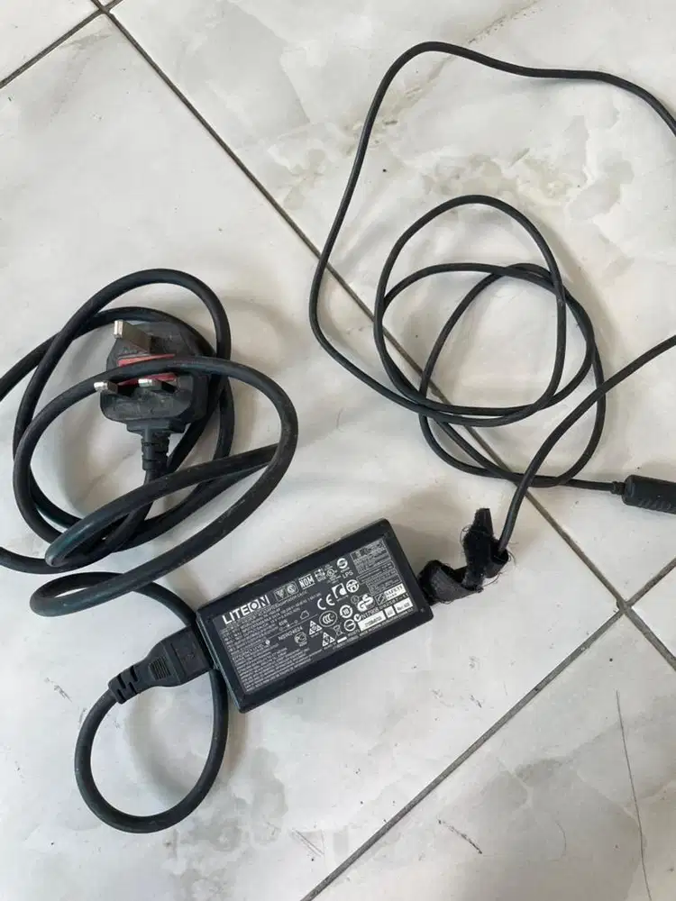 Casan bekas laptop