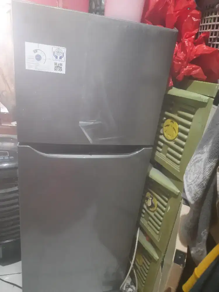 B U KULKAS 2 PINTU LG