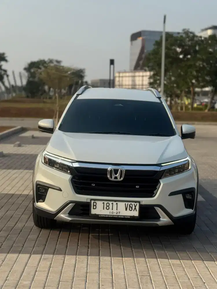 HONDA BRV PRESTIGE SENSING AT 2022 PUTIH