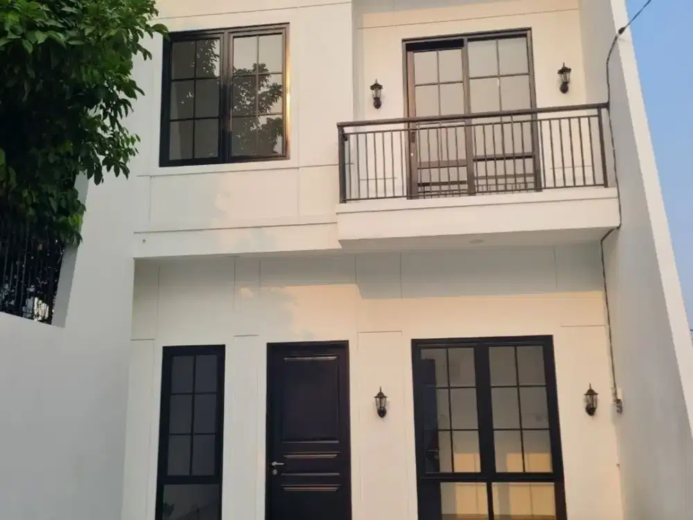 Rumah dijual Murah, 2 Lantai, Jatimakmur, Bekasi dekat LRT Cikunir