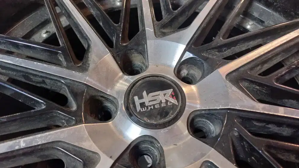 Velg + ban HSR Wheel R18