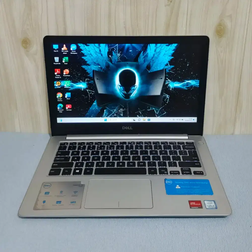 Dell Inspiron 7350 Dual vga core.i5 Ram8GB/ssd256GB bogor