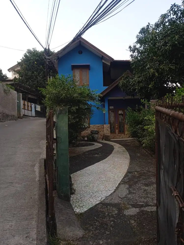 Dijual Rumah Asri view Gedung Sate