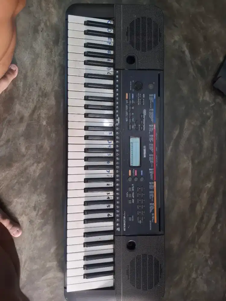 keyboard yamaha psr e263