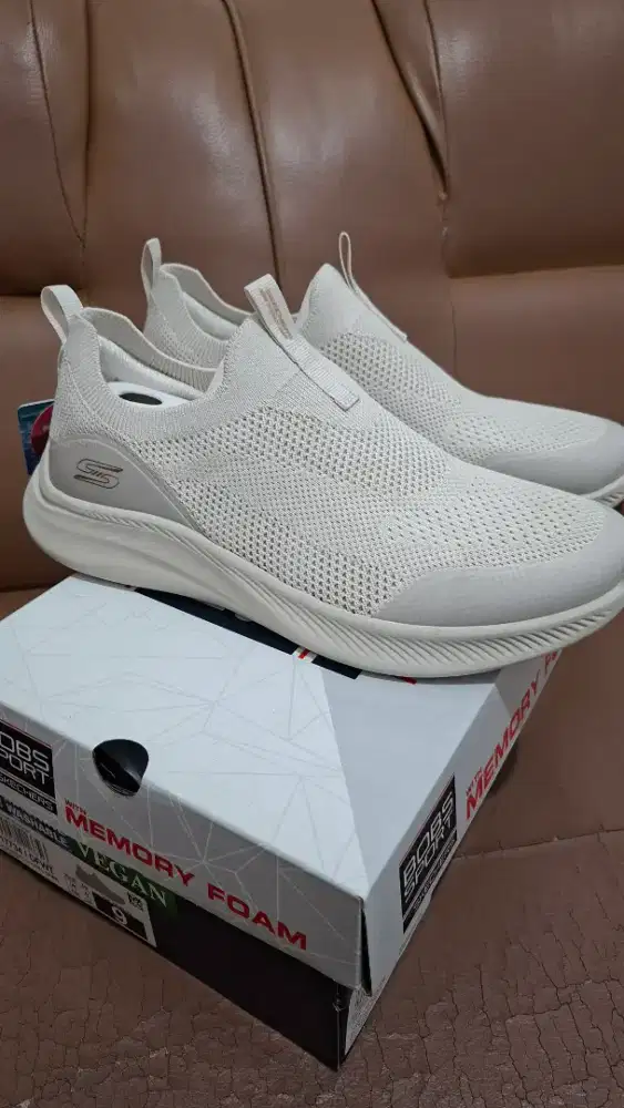 Sepatu Skechers