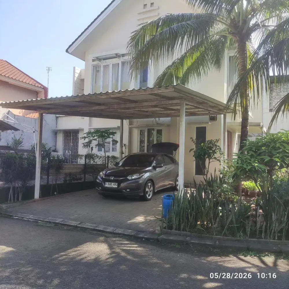 Di jual rumah 2 lantai posisi hook view taman di citra gran cibubur