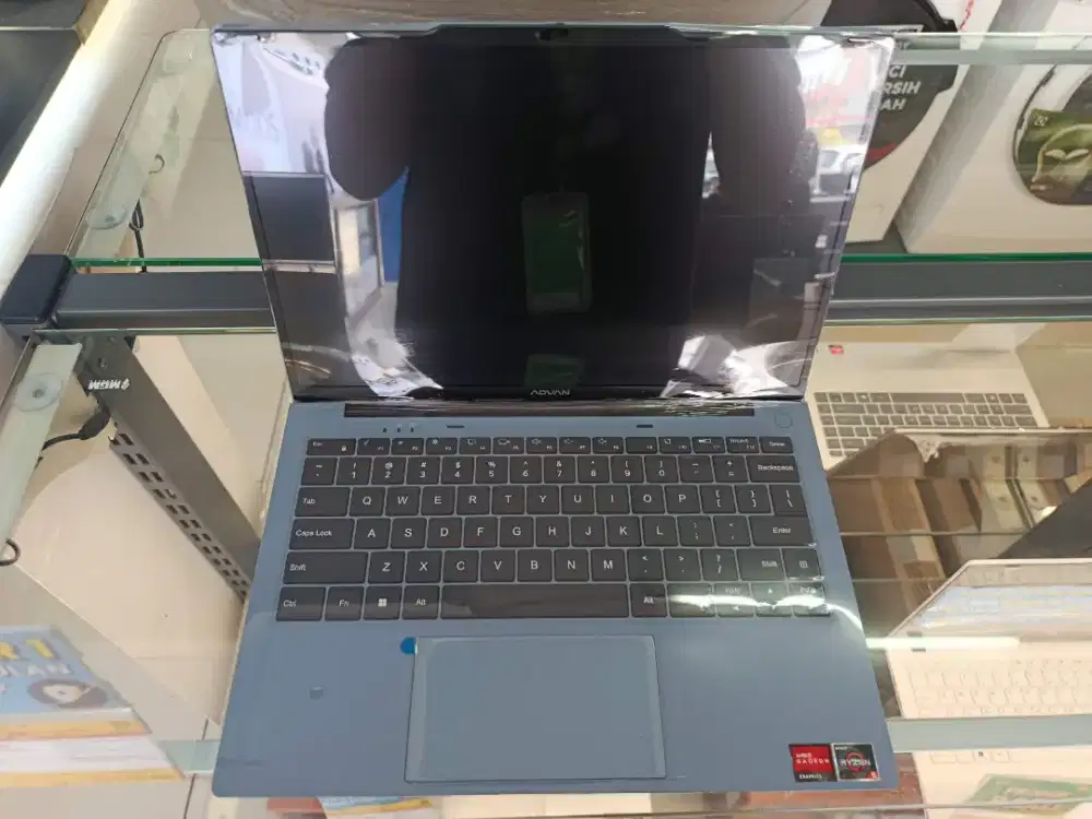 Promo Laptop Advan Workmate Bisa Cicilan Tanpa DP Bunga 0%