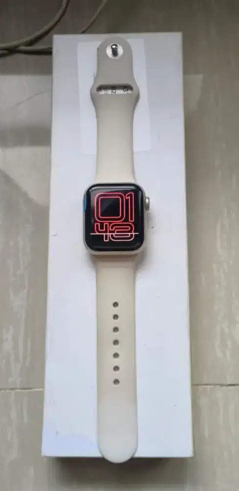 iWatch SE GEN 2 size 40Mm iBox