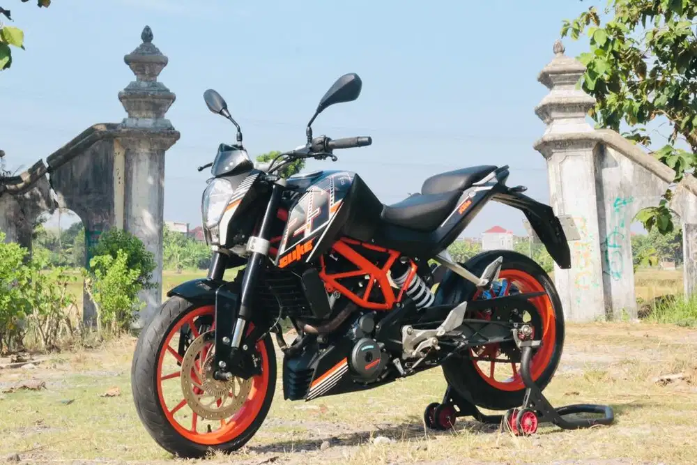 KTM Duke 250 ABS , Ninja250, MT25 , estrella250