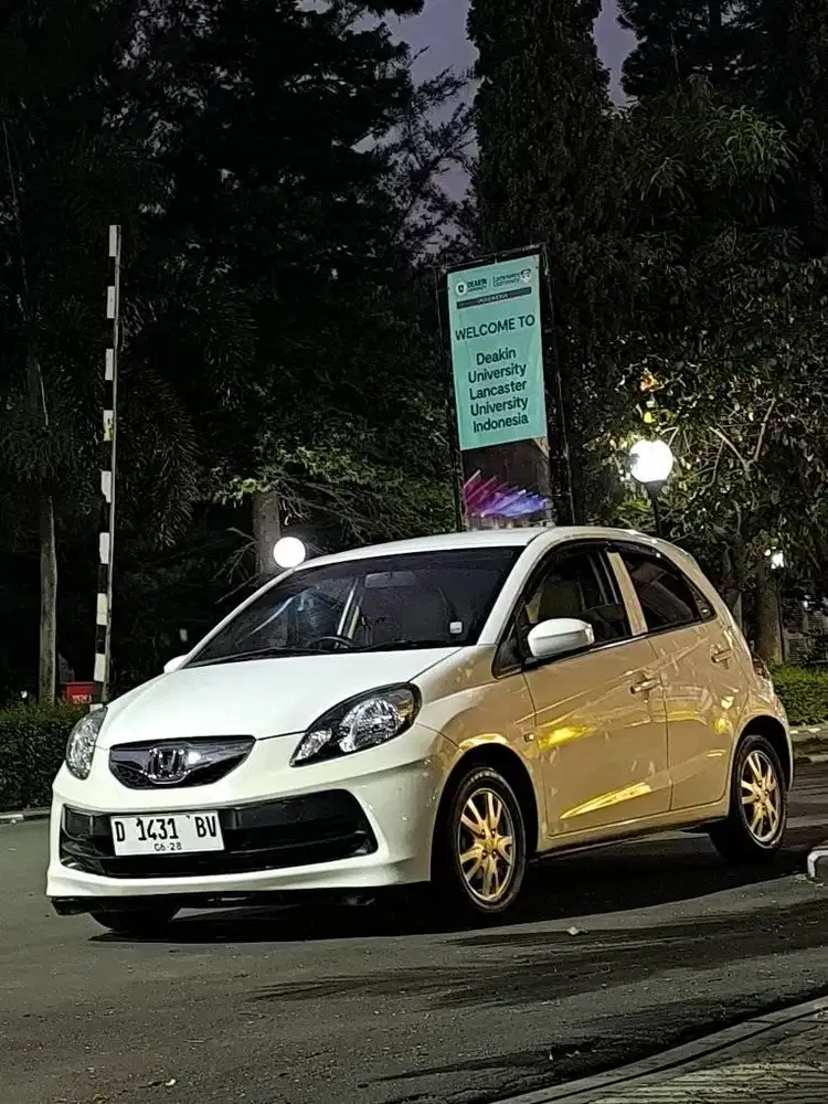 DP 14JT // HONDA BRIO E CBU 1.3 MT 2013
