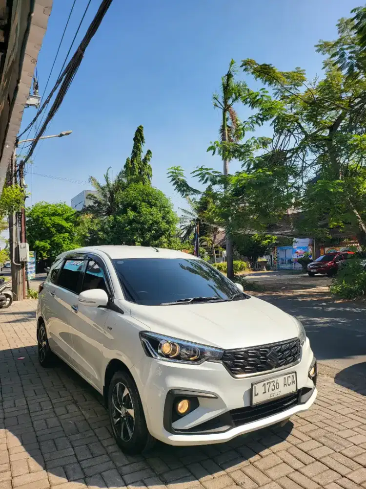 [Gress Mobil Kutisari]Ertiga GX Hybrid AT Tahun 2022 Ready