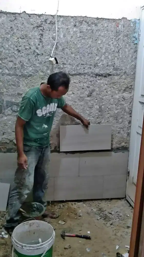 tukang bangunan