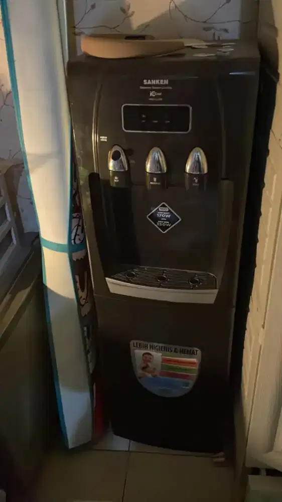Dispenser sanken