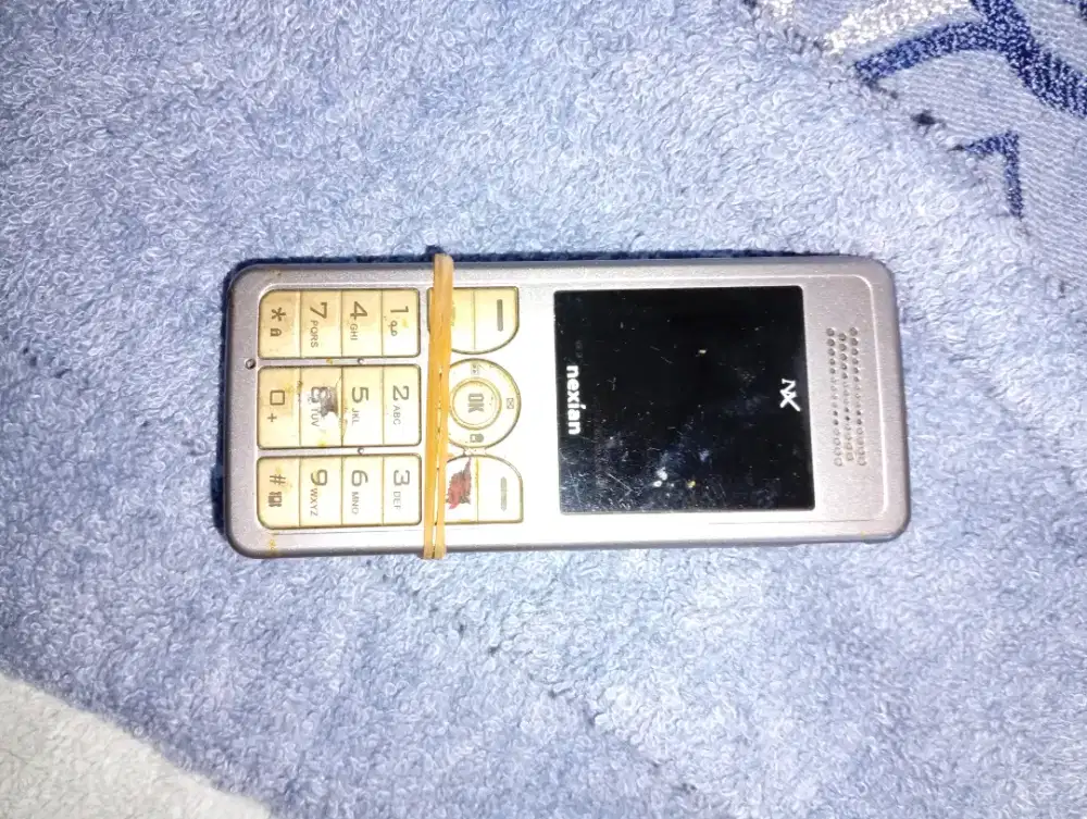 Hp merek Nexian tipe nx980 edition