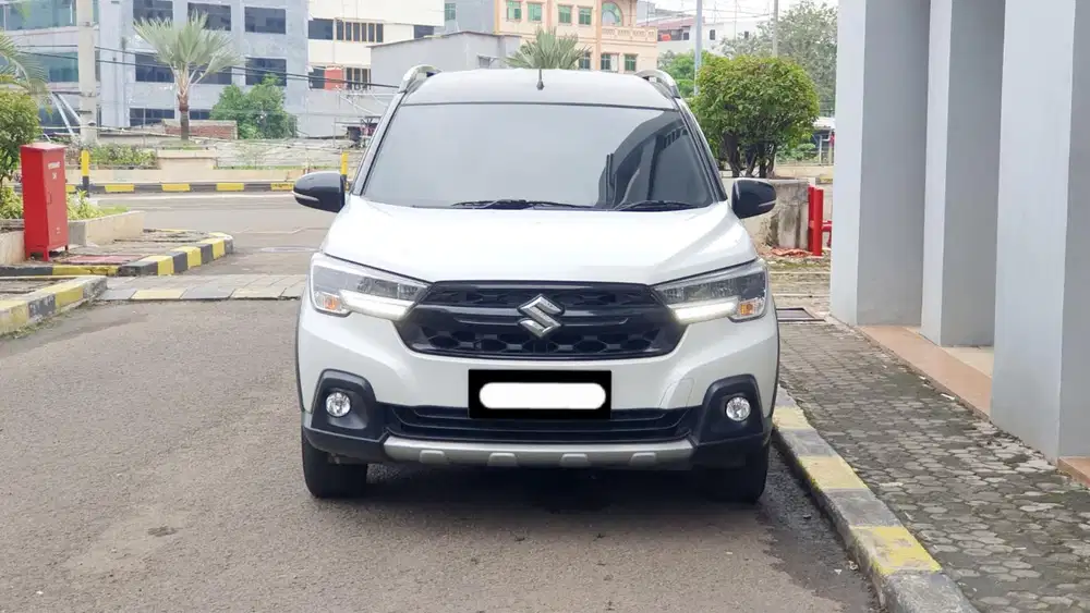 Km35rb suzuki xl7 alpha hybrid 2024 putih pajak panjang