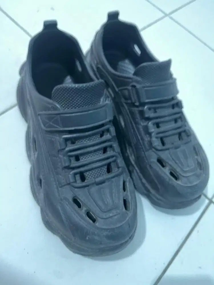 sepatu sandal semiformal