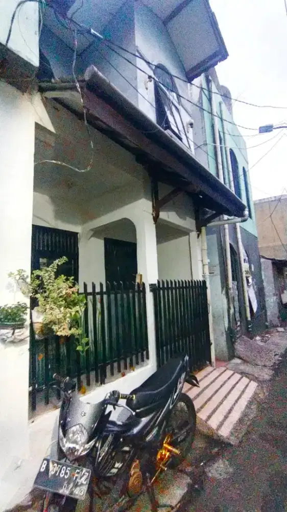 Dikontrakan Rumah 3 lantai, lokasi strategis2