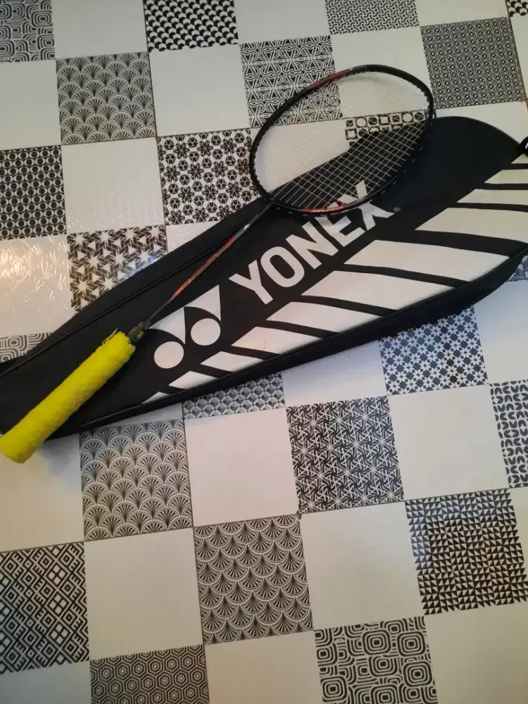 RAKET BADMINTON YONEX NANORAY 70 LIGHT DAN TAS THERMO ORIGINAL YONEX