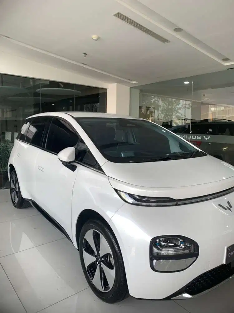 Wuling Cloud EV 2024 Listrik