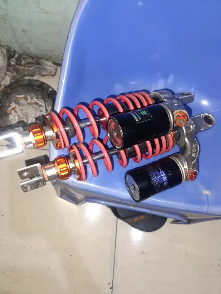 Shock Belakang DBS 345