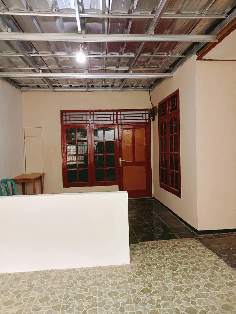 Disewakan Rumah Kontrakan Nyaman & Siap Huni