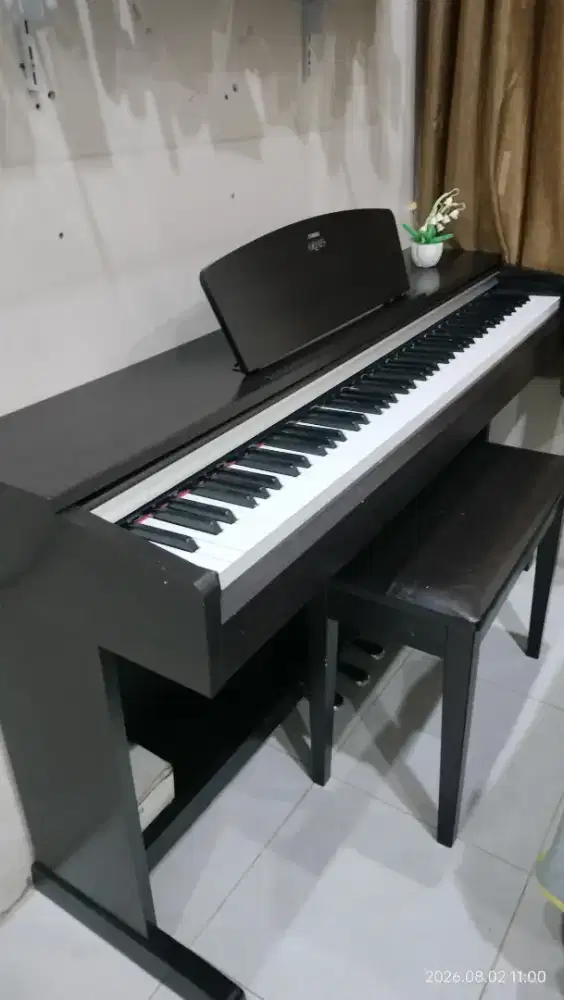 Di Jual Piano Yamaha Arius YDP 135 R