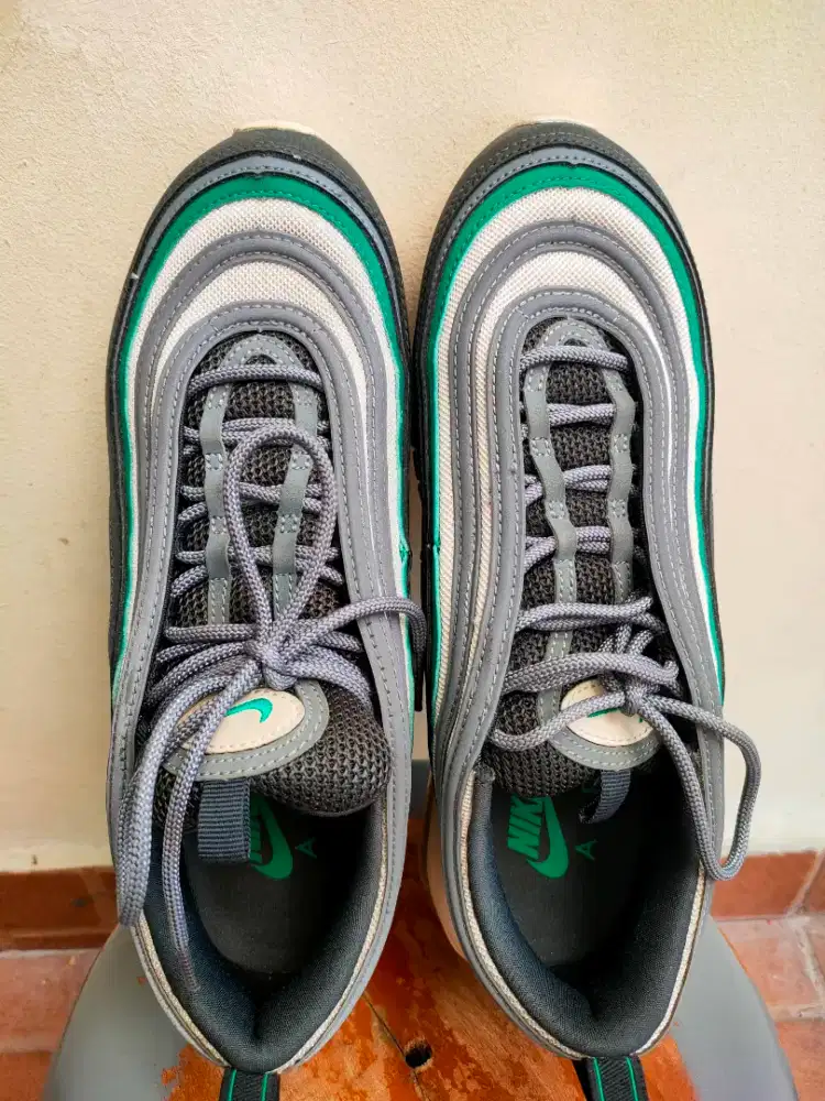 Dijual sepatu Nike air max 97 good cond