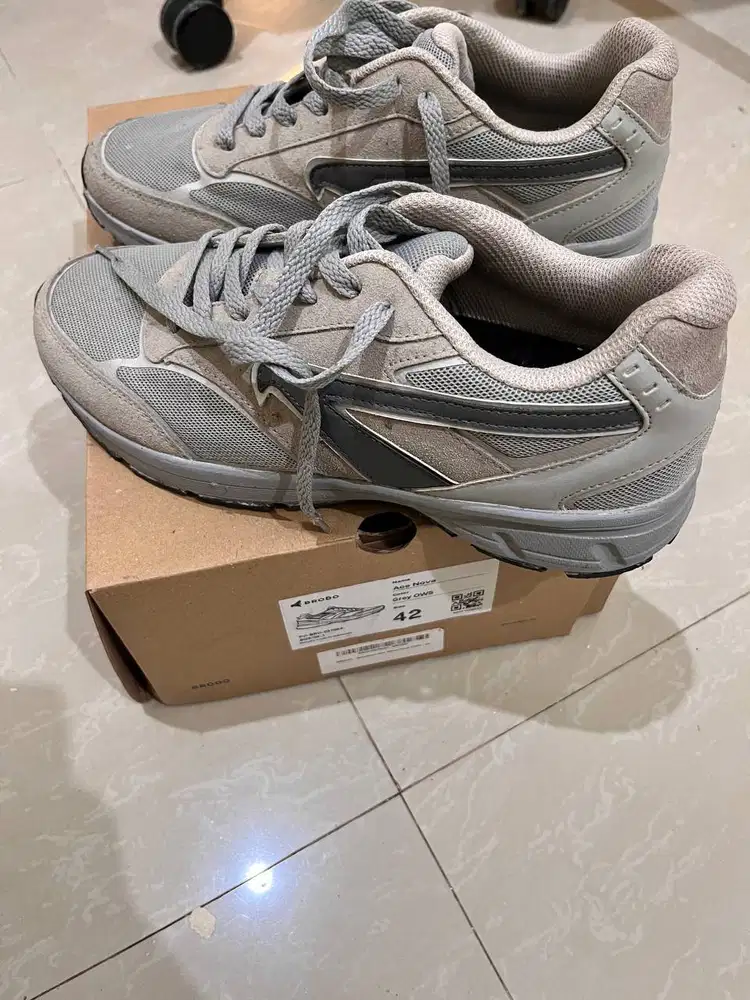 Sepatu Brodo Ace Nova Grey Ukuran 42