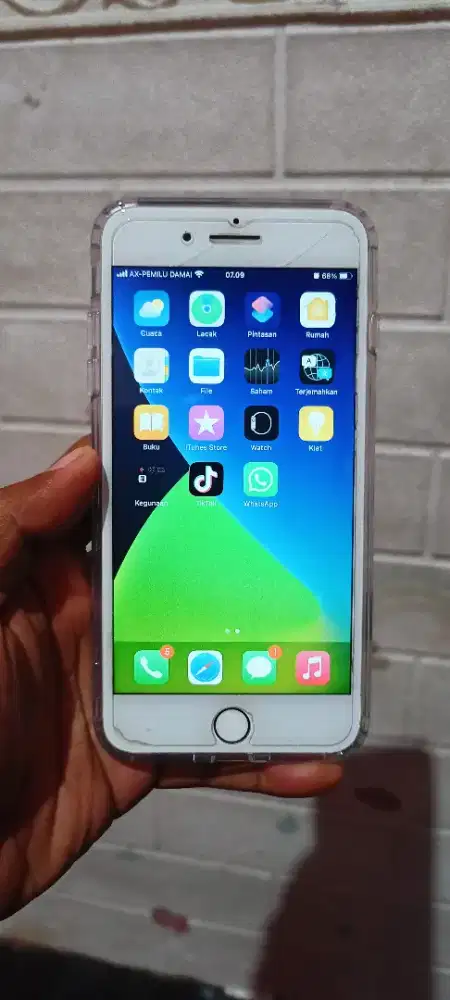 Hp ip 7+ 32Gb normal tinggal pakek