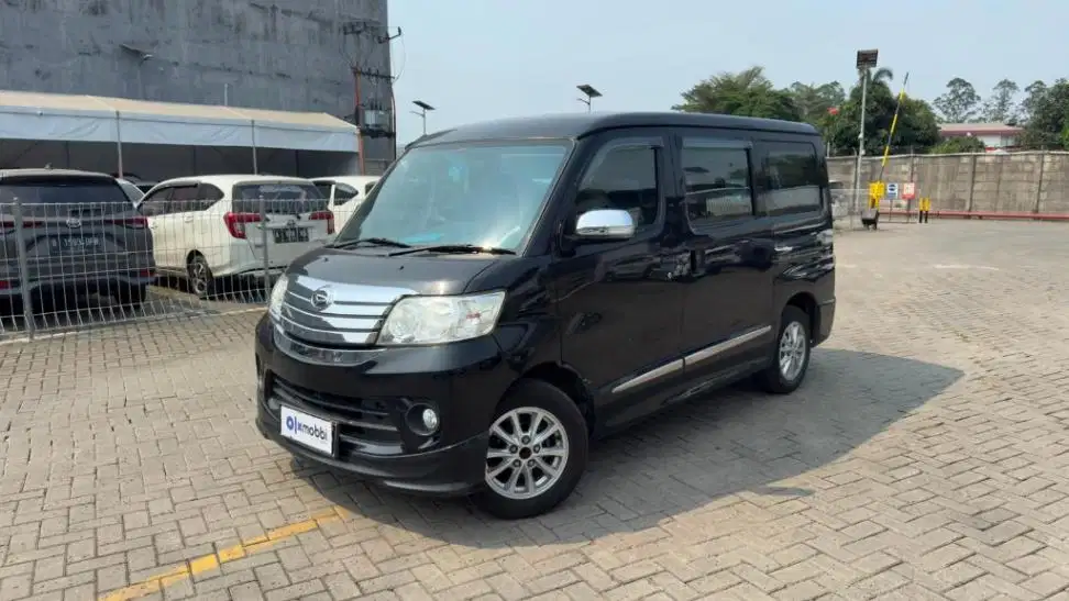 DP RENDAH Daihatsu Luxio 1.5 X Bensin-AT 2022 NZS