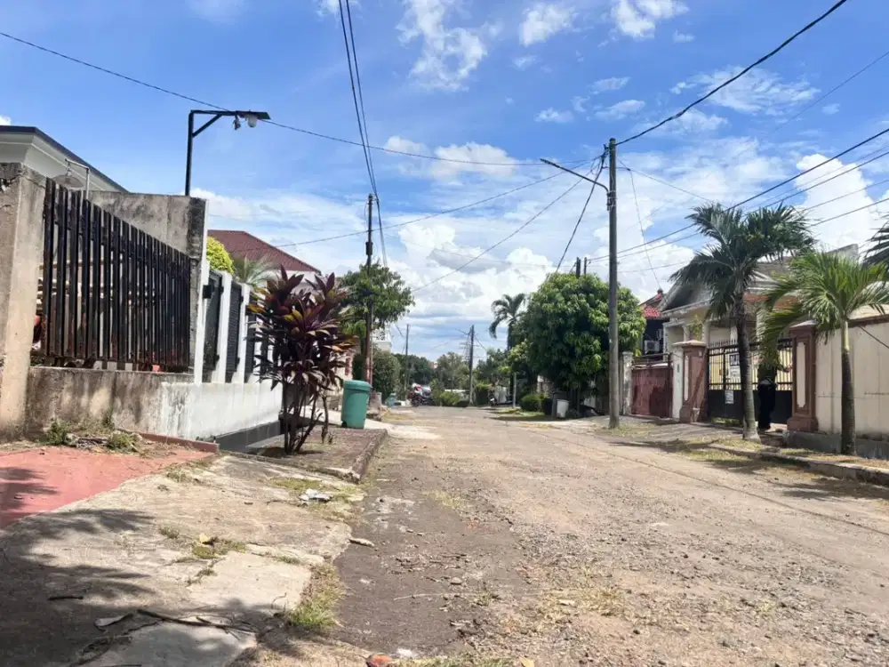 Miliki Tanah Termurah di Cinere - Lokasi Dalam Komplek Premium - SHM Langsung Proses Balik Nama - 9 Menit Siloam Hospital
