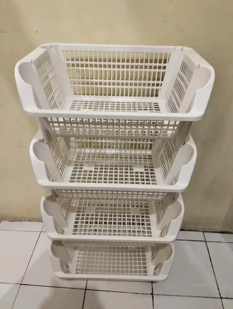 Rak susun plastik/rak buku