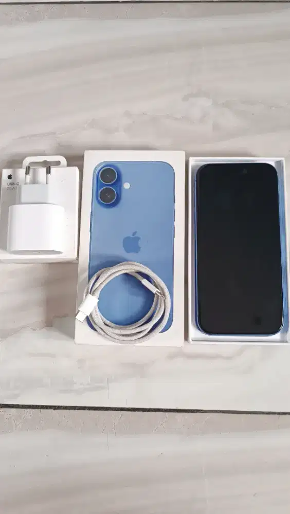 Bismillah  Jual iPhone 16 128GB iBox Blue – Mulus No Minus – Fullset