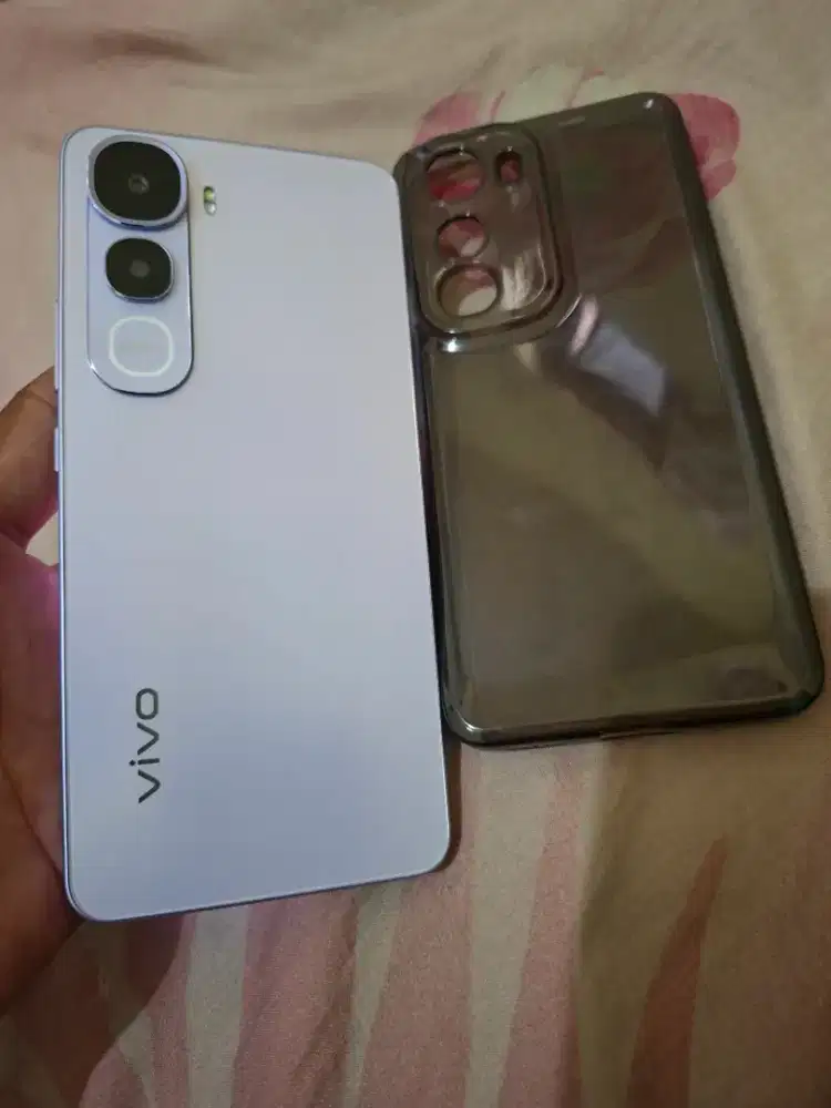 Vivo Y400 RAM 8+8/128GB Garansi ON Okt 2026 istimewa 99% Hp Cas
